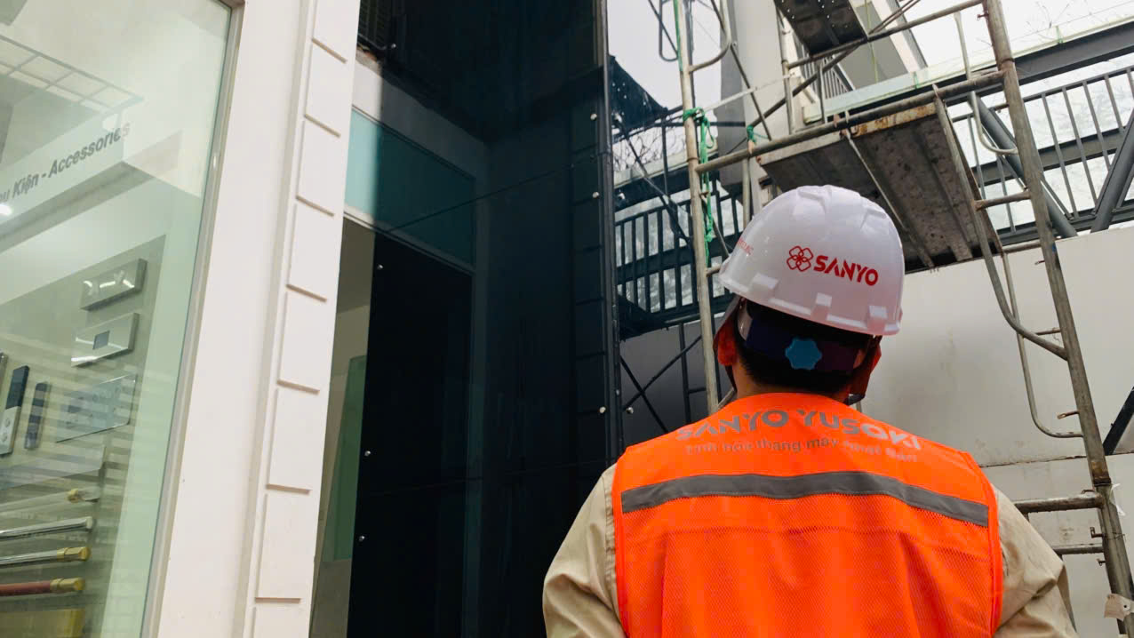 giam-sat-thi-cong-thang-may